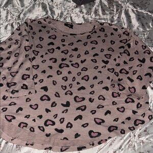 Bobeau Pink and Black Heart Pattern Top